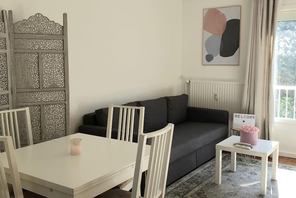 Appartement De Charme Et Familial A Caen Bagian luar foto